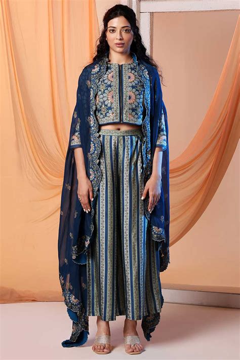 Shop Fusion & Indo-Western Clothes for Women Online - House of ...