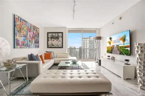 3-Bedroom Penthouse - Waterfront Brickell - Condominiums for Rent in ...