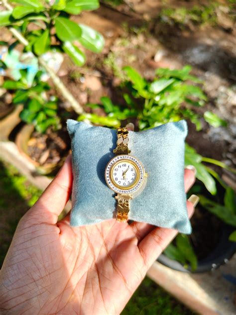 Premium Anti tarnish daily wear openable watch product code W01 ...