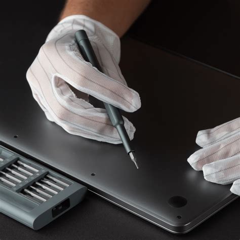 Spilled Water on Macbook Keyboard? Here’s What You Can Do