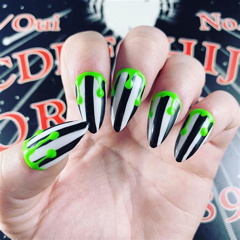 BEETLEJUICE! BEETLEJUICE! BEETLEJUICE! #nails_art #nails #trend ...