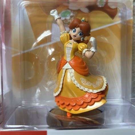 Princess Peach & Princess Daisy SSB Amiibo | eBay