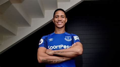Two sides to Schillo: Why South Africa legend Steven Pienaar will make ...