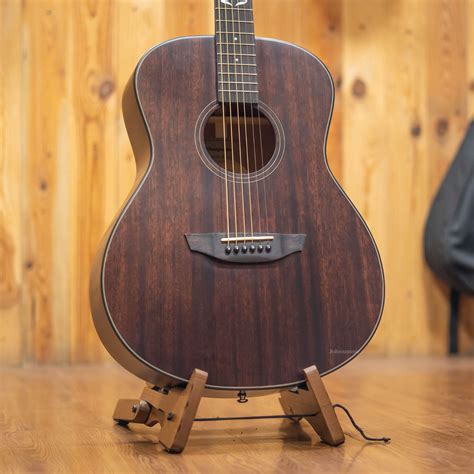 Orangewood Oliver Jr. Mahogany Live Mini Grand Concert Electro Acoustic ...