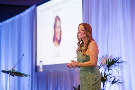 3 Things CEO Maureen Kelly Credits to Tarte Cosmetics' Success - Women ...