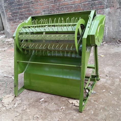 Manual Operated Paddy Thresher Machine Supplier from Purnia