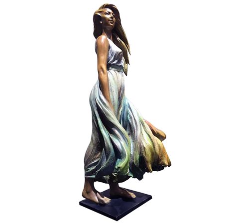 LUO LI RONG - Biography and available artworks | Galeries Bartoux