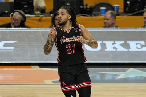 Houston gets a huge boost with return of Emanuel Sharp for fifth season ...