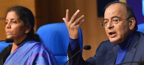SC Rafale Judgment Kicks Off War of Words Between Congress, BJP - The Wire