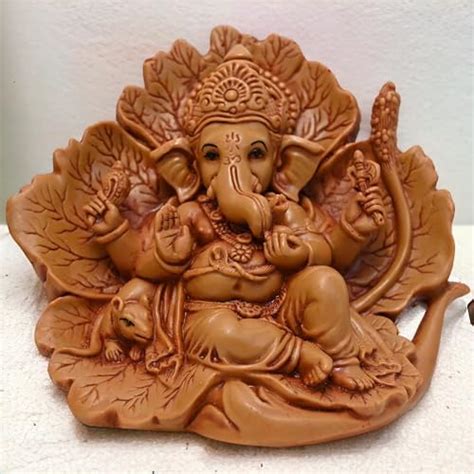 Buy KariGhar® Ganesh Ganpati Bappa (Shoeflower) Idol for Car Dashboard ...