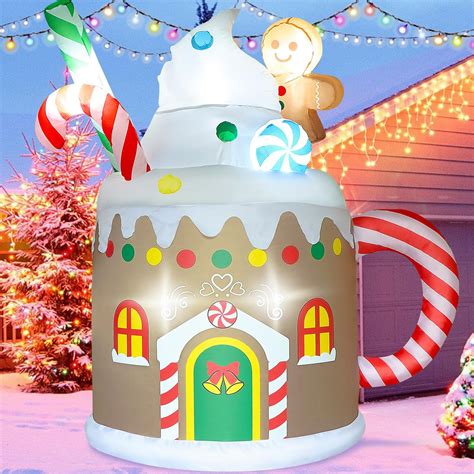 Amazon.com: Outsunny 7FT Christmas Inflatable Gingerbread House, Giant ...