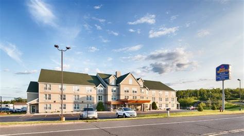 SPIRIT MOUNTAIN DULUTH (Proctor) - Hotel Reviews, Photos, Rate ...