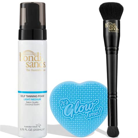 Bondi Sands Light Medium Foam and Contour Kit Duo - Entrega GRÁTIS