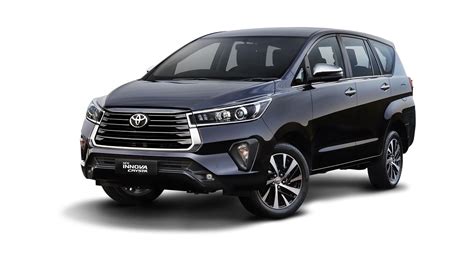 Toyota Innova Crysta old vs new: Exteriors, interiors, features and ...