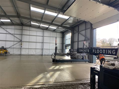 Industrial concrete flooring contractors carry out new warehouse ...