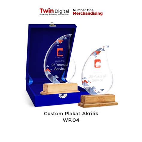 Jual Plakat Akrilik Piagam Penghargaan Trophy Wisuda - Plakat Kayu WP ...