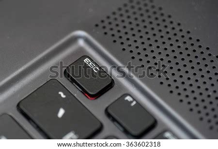 ESC Computer Key 的图像结果