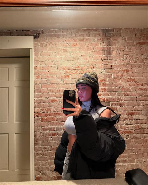 JESS (@jessica_hillman) • Instagram photos and videos