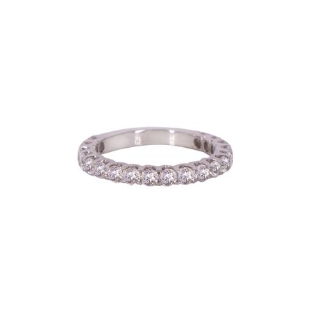 Round Lab-Grown Diamond Ring – URJA LAB JEWELS