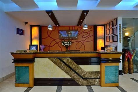 HOTEL SOUTHGATE (New Delhi) - Hotel Reviews, Photos, Rate Comparison ...