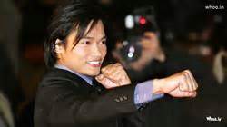 Tony Jaa Fight Style In Ong Bak Wallpaper