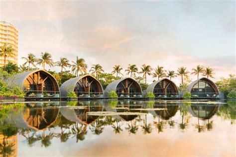 UMVA - IHG REWARDS CARD: 175K POINTS BEFORE IT'S GONE!