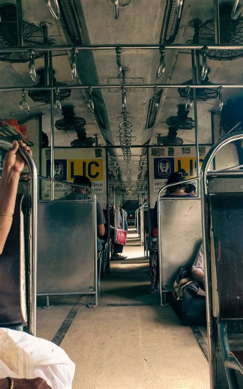 Local Train Inside 的图像结果