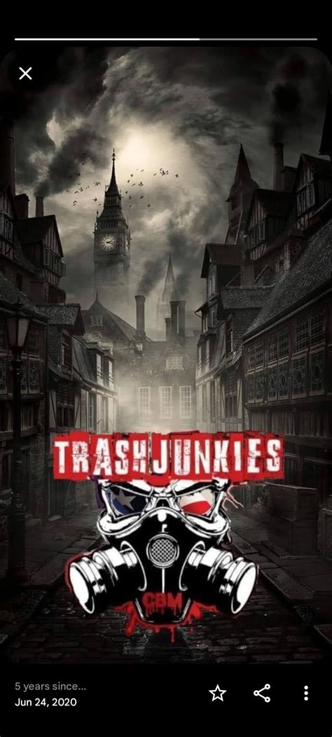 Trash Junkies & Young Brasss rOcK-RaP Music Mashup HALLOWEEN 👻 COSTUME ...