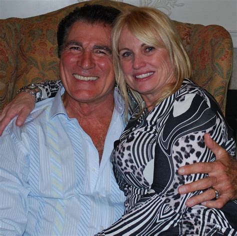 Who is Vince Papale's wife? Career and life of Janet Papale differ ...