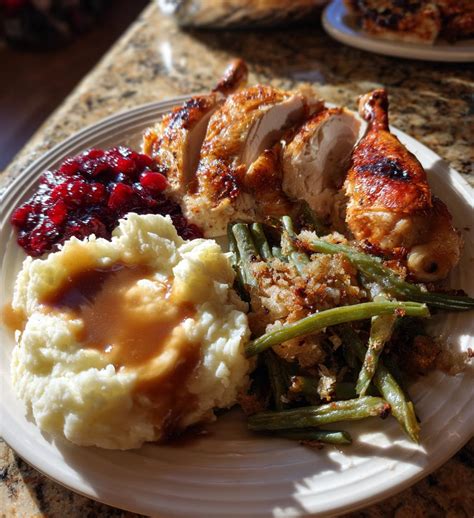 Christmas Food Table: 7 Heartwarming Dishes to Cherish - Wilingga Recipes