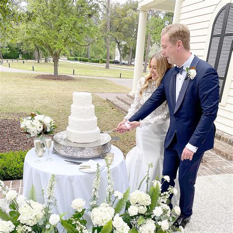 Peter Doocy Wife Illness: Current Status & Details - ProfilesBus