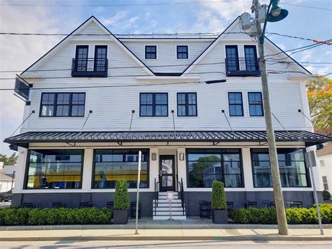 Bravo Bravo | This Is Mystic, CT