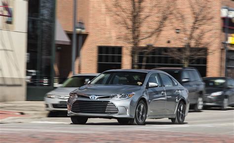 2016 Toyota Avalon Hybrid Gallery (Photo 22 of 24)