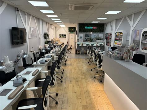 Five Star Nails Slough | Premier Nail & Beauty Salon on Farnham Road