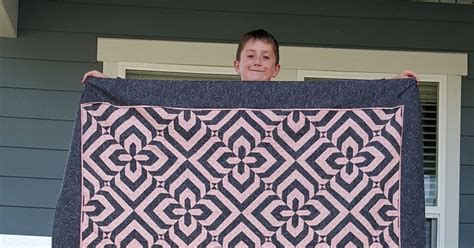 Image result for Fractured Flowers Quilt Pattern