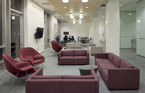 Harrison College House