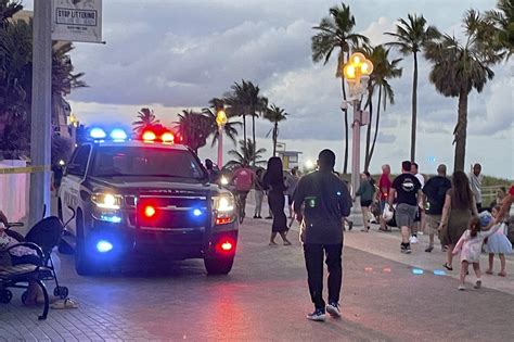 Florida police arrest man, search for 2 others in Memorial Day beach ...
