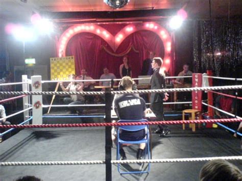 Chess Boxing 的图像结果