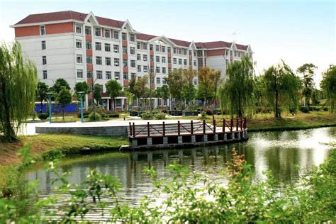 2022年江阴职业技术学院成人高考招生简章 - 江苏升学指导中心
