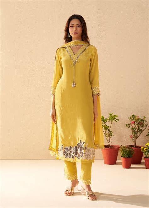 Autumn Lane Clothing