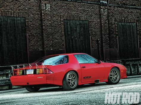 3rd Gen Camaro Track Car Curating Speed – Recreating “The Ad”