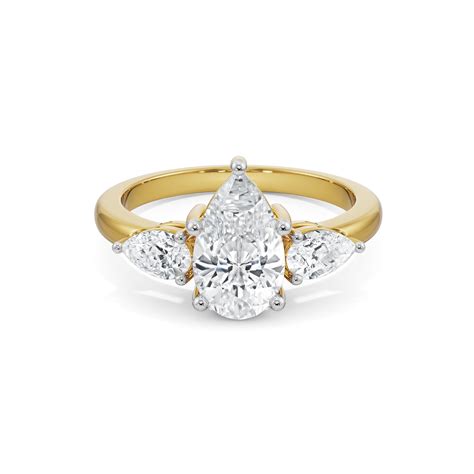Pear Tri Solitaire Diamond Ring_in_stock – Emori