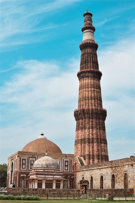 Qutub Minar Ticket Entry Delhi, Qutub Minar History Information and ...