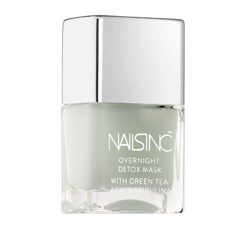 Green Tea Products for Acne-Skin - Benefits of Green Tea | VOGUE India ...