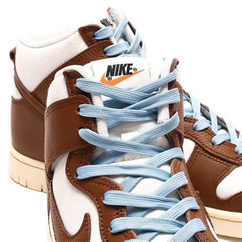 NIKE DUNK HI RETRO PRM PECAN/SAIL-WORN BLUE-OFF NOIR 22FA-I（ナイキ ダンク HI ...