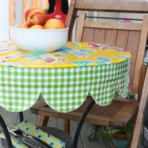 Flannel Backed Vinyl Tablecloth Fall — Randolph Indoor and Outdoor Design
