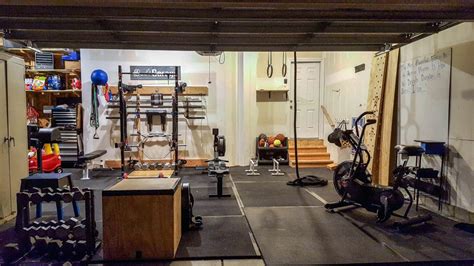 A Scaffolder Is Building Home Gyms So People Can Train During Lockdown ...