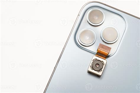 Cell Phone Camera 的图像结果