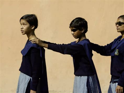 A Bat-Like Vibrating Smartwatch Is Allowing The Blind To Navigate Their ...