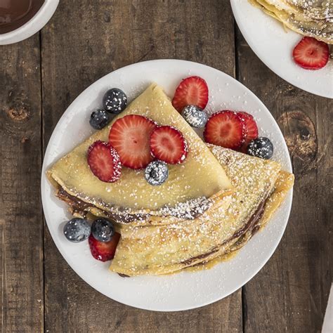 Easy Nutella Crepes Recipe - An Italian in my Kitchen